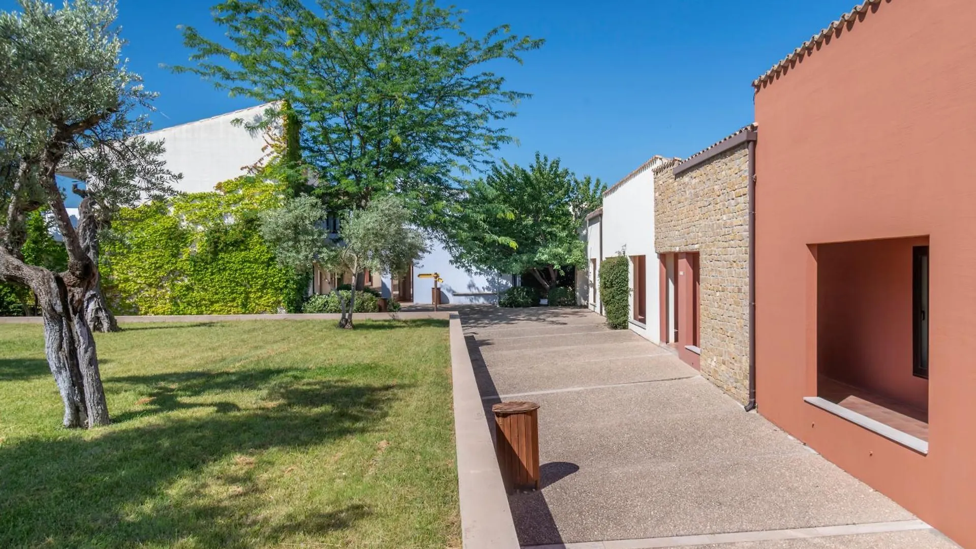 Hotel Vilar Rural D'Arnes By Serhs Hotels Sant Carles De La Rapita
