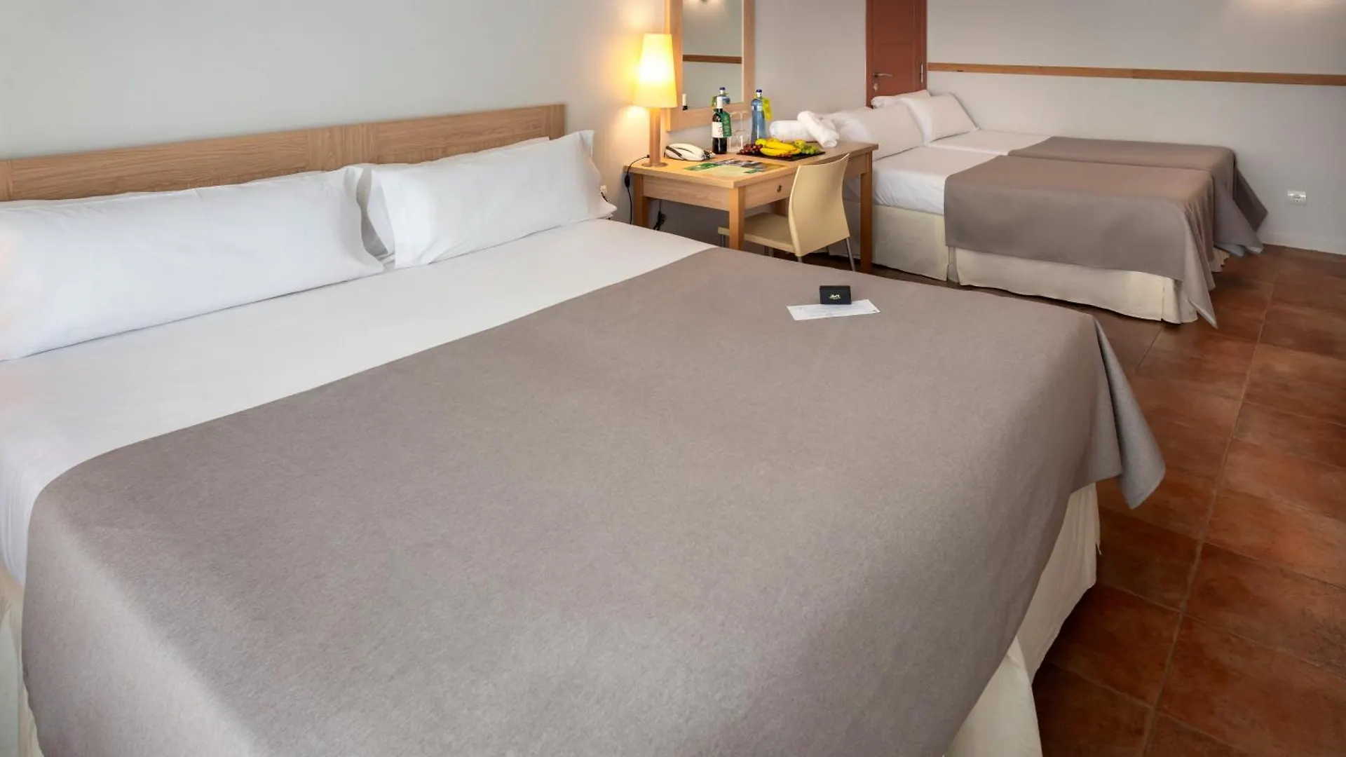 Hotel Vilar Rural D'Arnes By Serhs Hotels Sant Carles De La Rapita