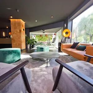 Atenea Valles Hotel