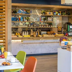 Ibis Budget Barcelona Hotel